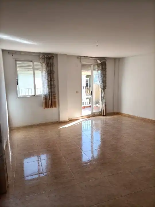 Habitación de Casa adosada en venta en Segorbe con Calefacción, Terraza y Balcón