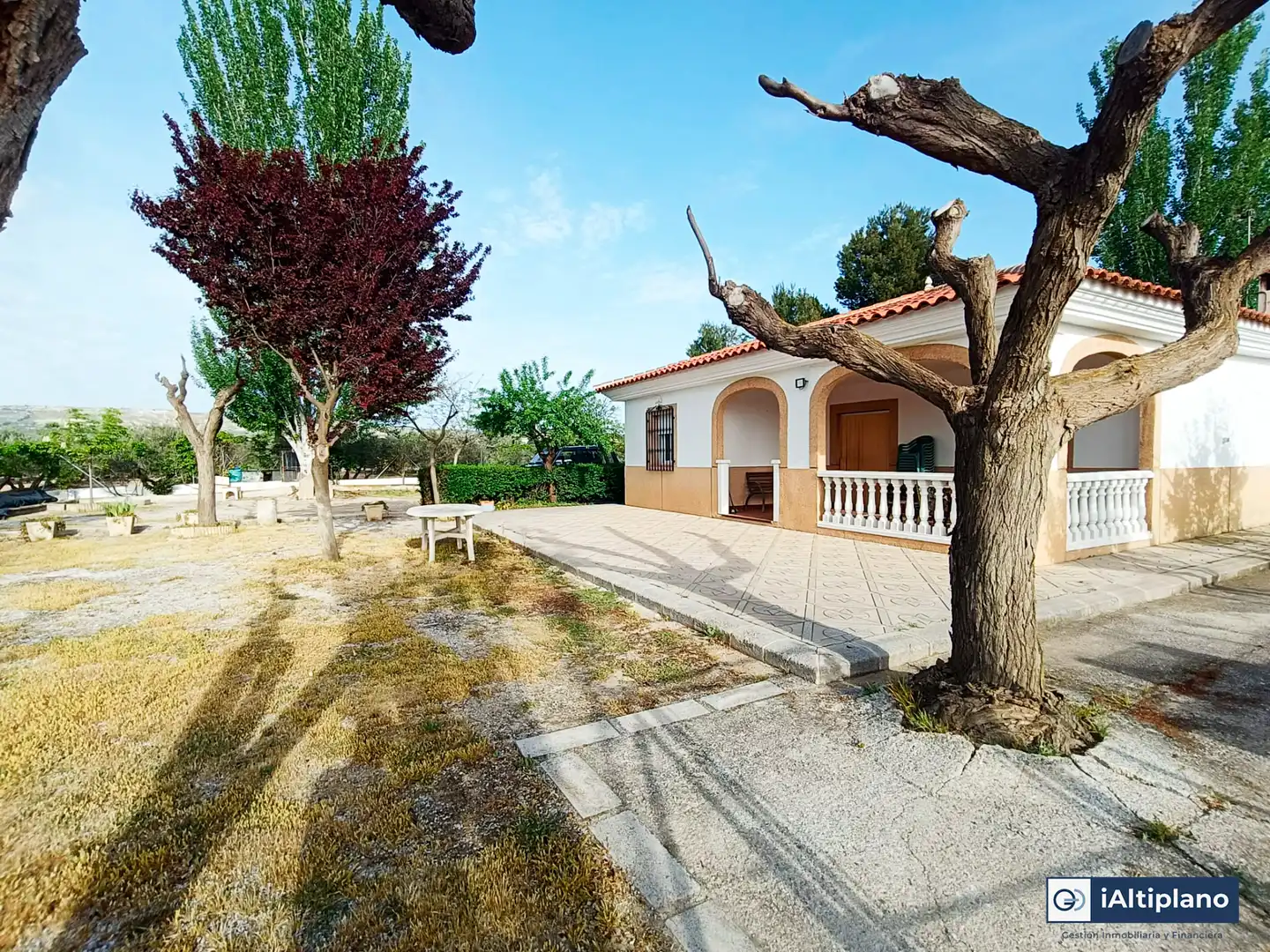 Exterior view of Houses for sale in Baza  with Private garden, Swimming Pool and Furnished