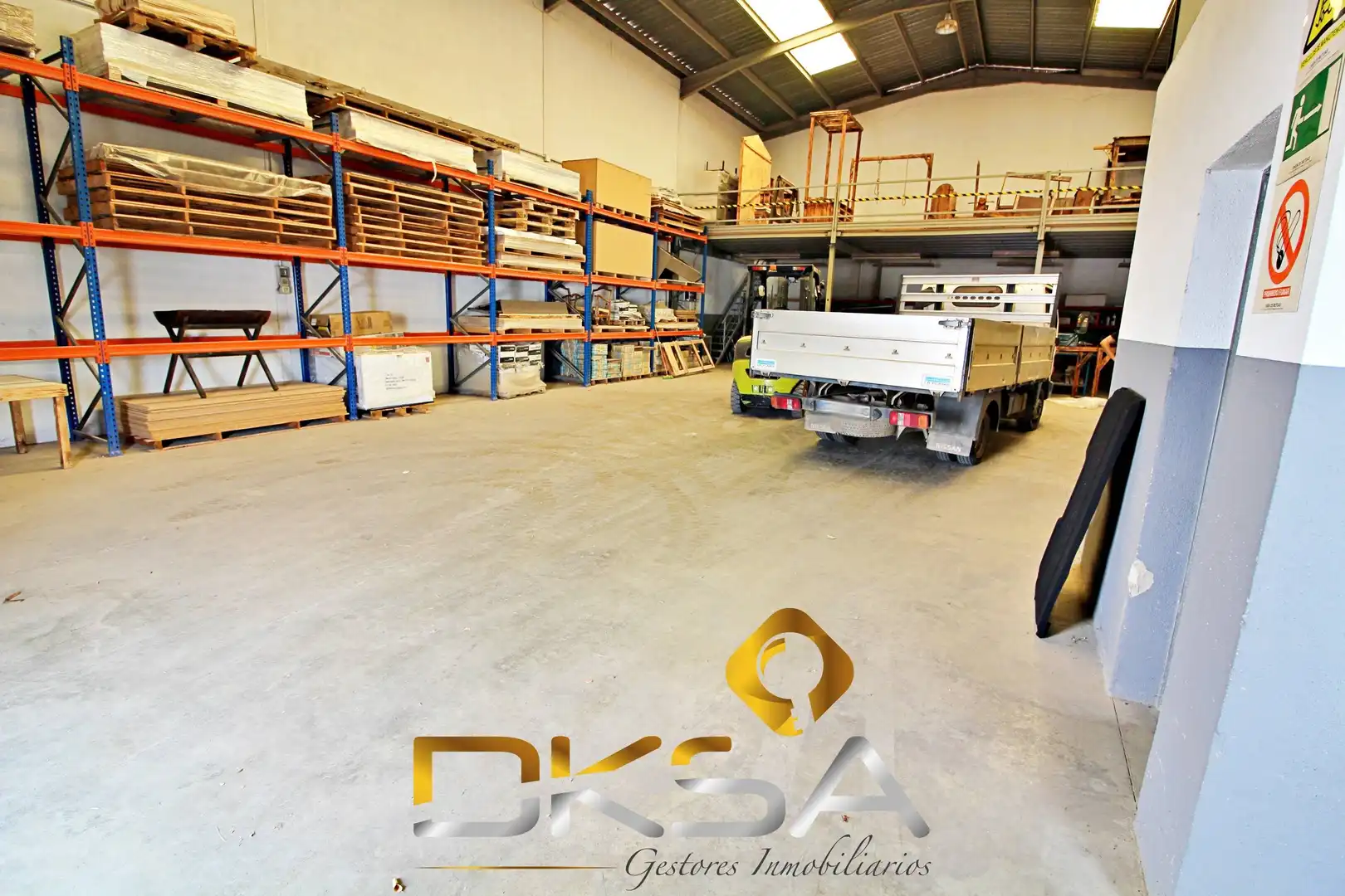 Nave industrielle à vendre à Partida de Santa, imagen 3