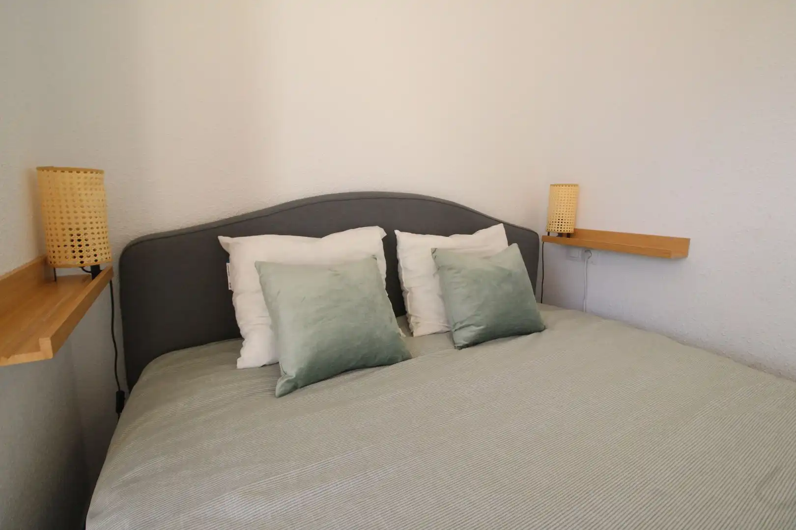 Bedroom of Flat for rent in Málaga  with Air Conditioner, Heating and Terrace