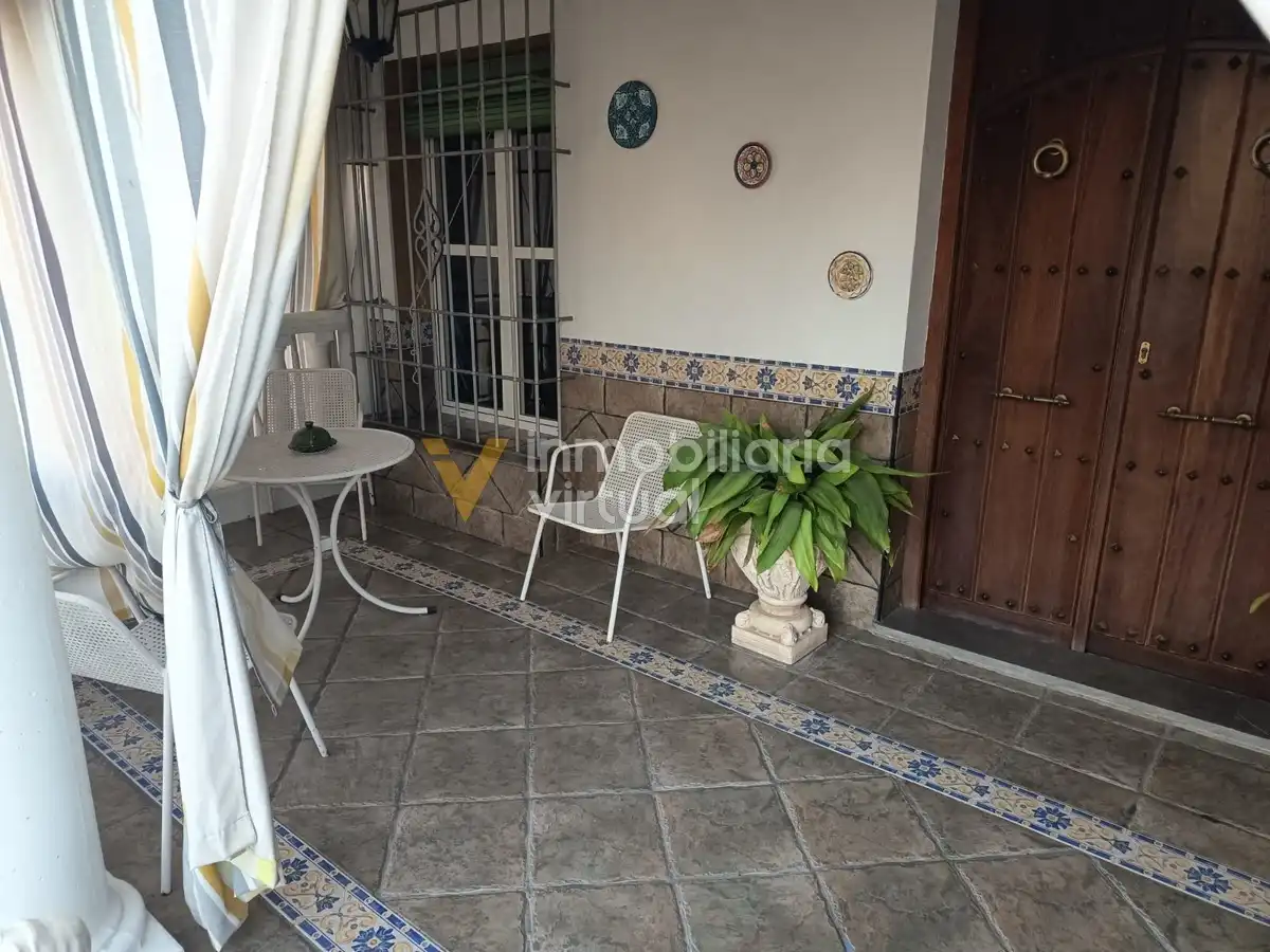 Terraza de Casa o chalet en venta en Lucena con Piscina y Amueblado