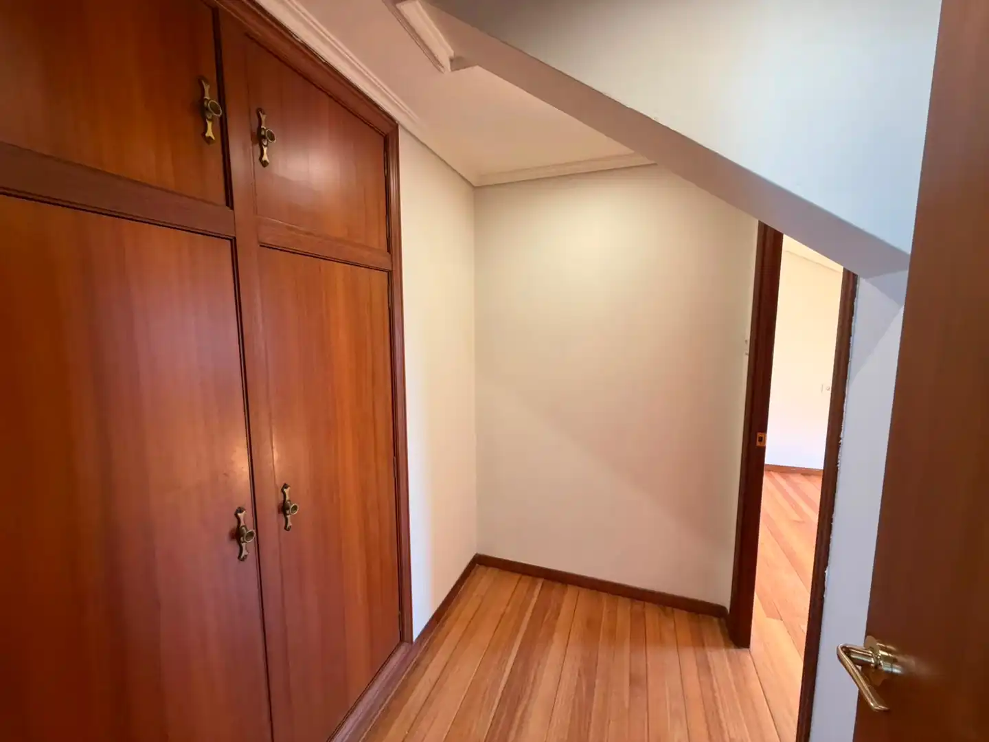 Ático de alquiler en Ferrol con Calefacción, Parquet y Terraza