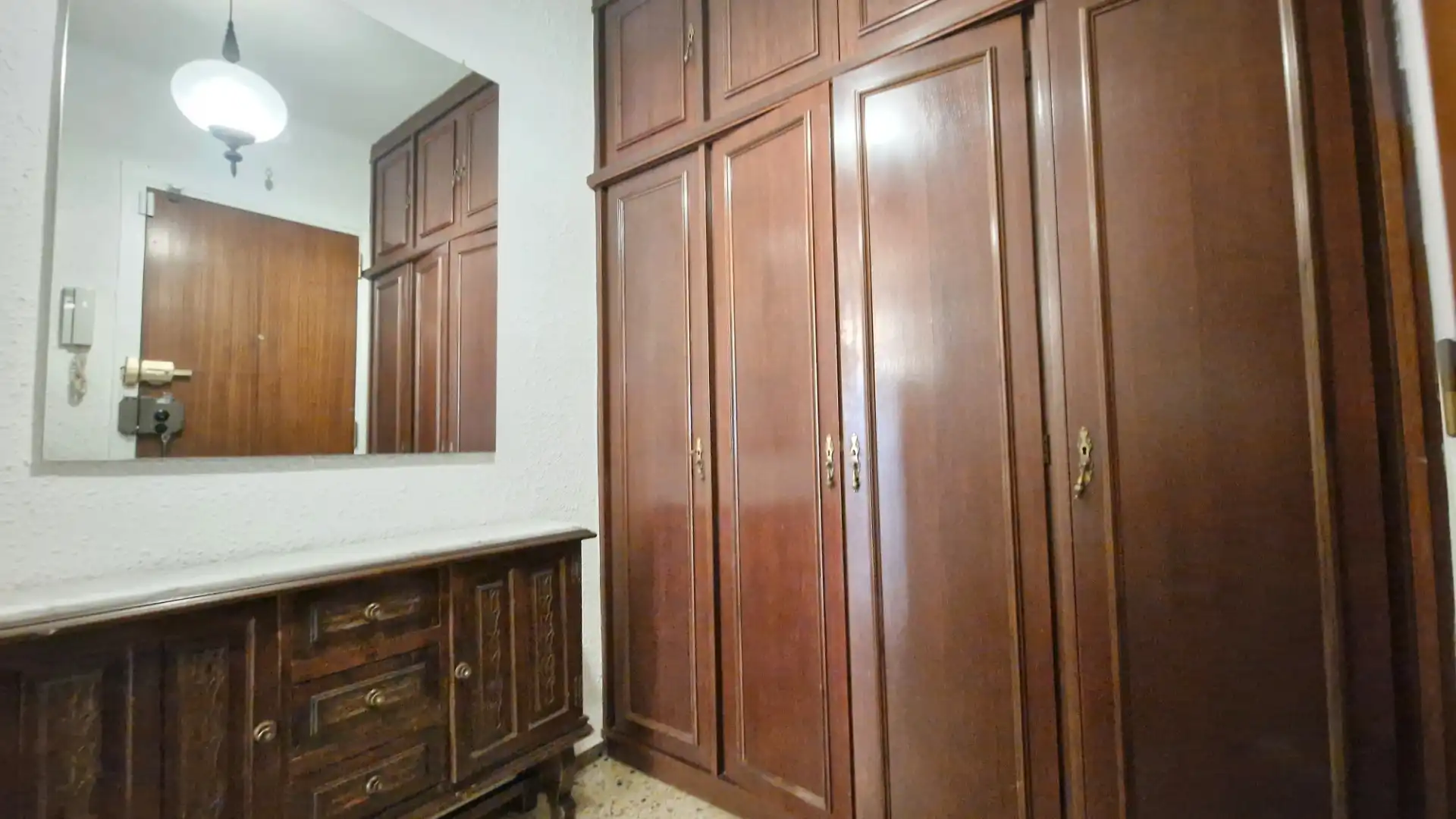 Habitación de Ático en venta en Santa Coloma de Gramenet con Aire acondicionado, Calefacción y Terraza