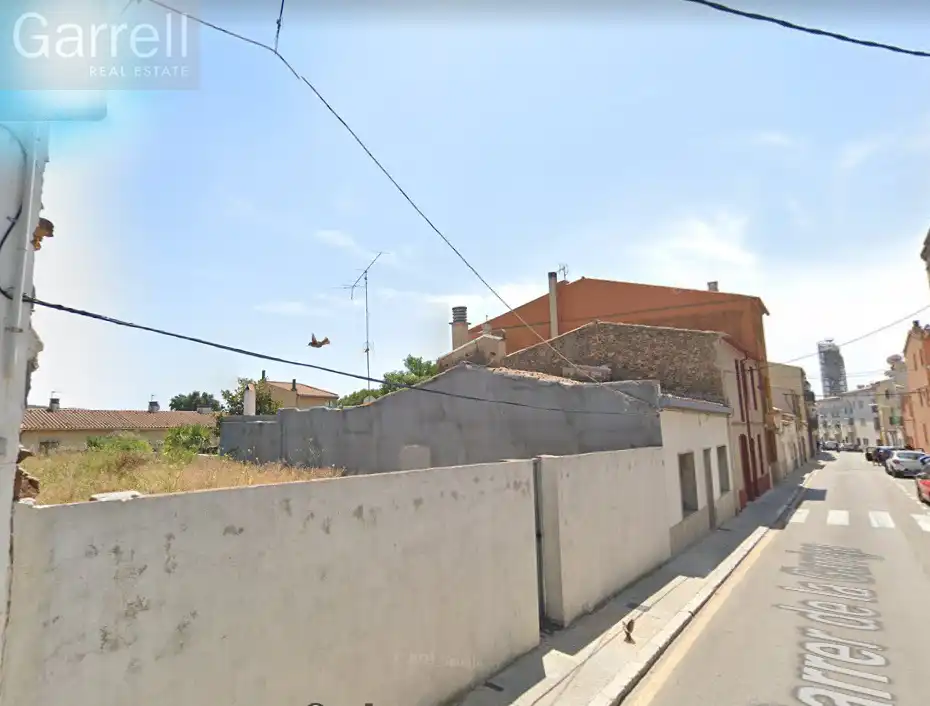 Terrenys i solars en venda a carrer Garriga
