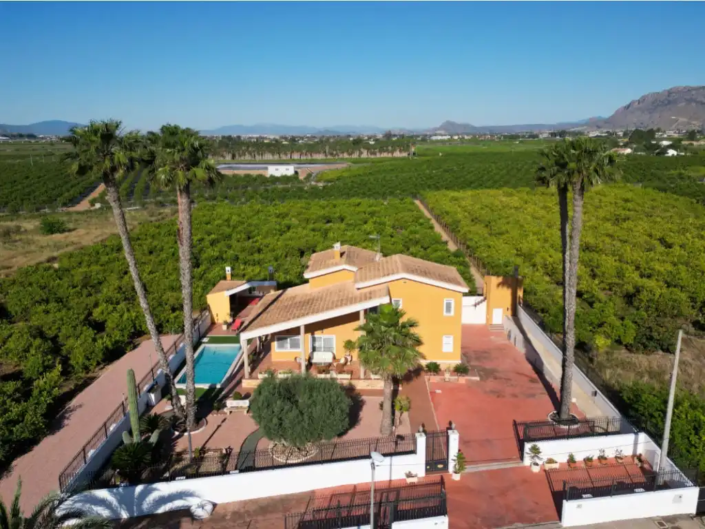 Casa o xalet en venda a Calle Cmo Fabregat, Desamparados - Hurchillo - Torremendo