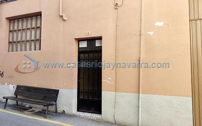 Vista exterior de Pis en venda en Alfaro amb Terrassa i Balcó