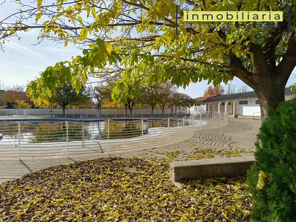 Chalet con terraza en venta en Calle Río Aragón 4, imagen 27