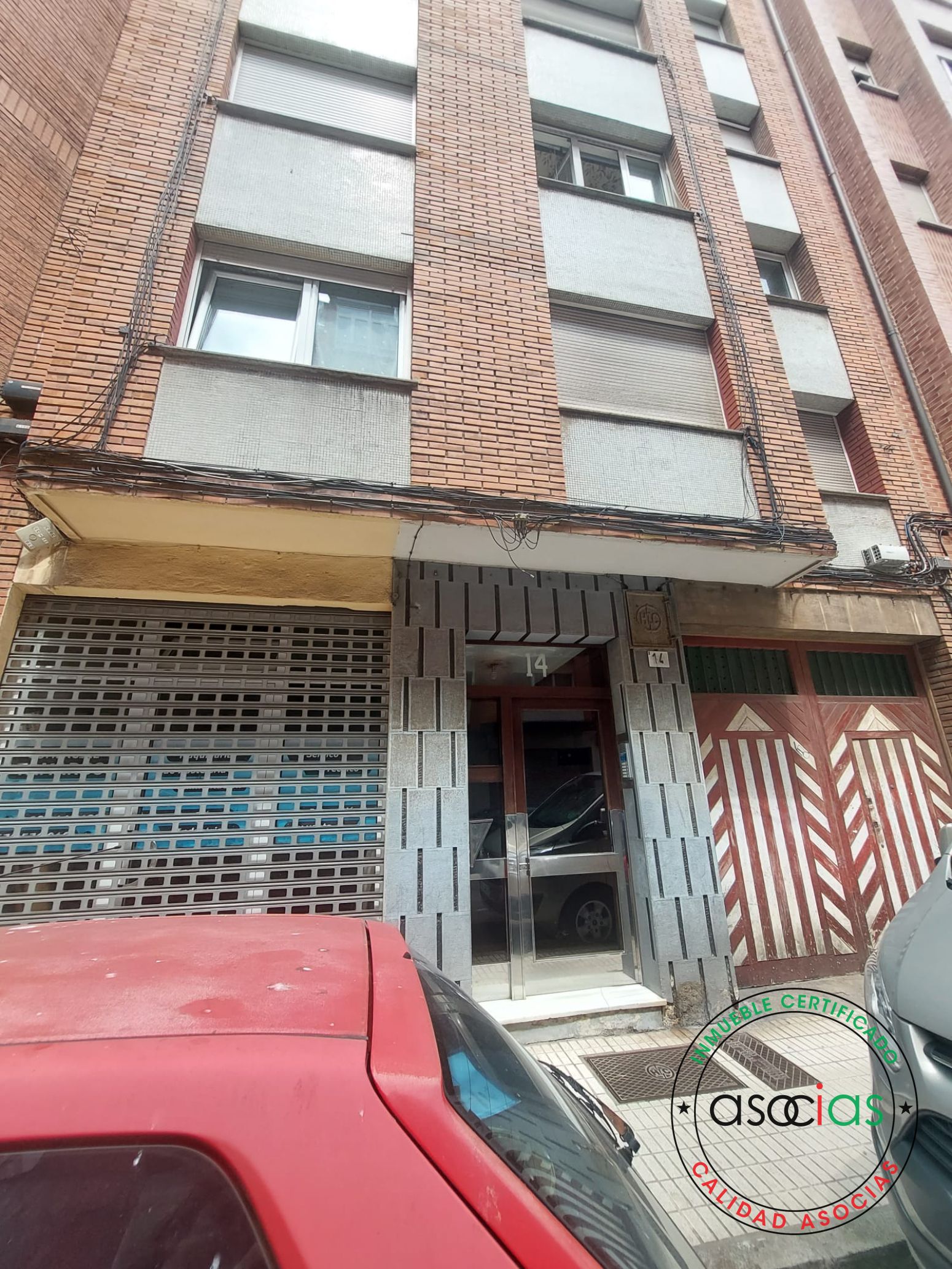 Vista exterior de Àtic en venda en Gijón  amb Calefacció i Moblat