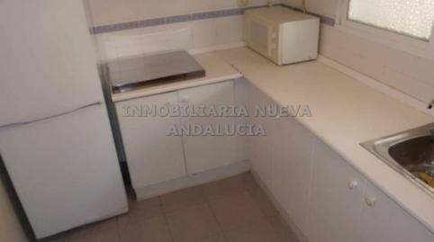 Foto 3 de Piso de alquiler en Retamar, Almería