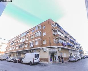 Vista exterior de Local en venda en Torrevieja