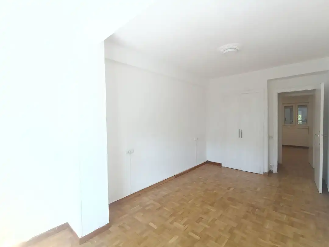 Flat for rent in Plaza los Olmos, 2, Barañáin / Barañain