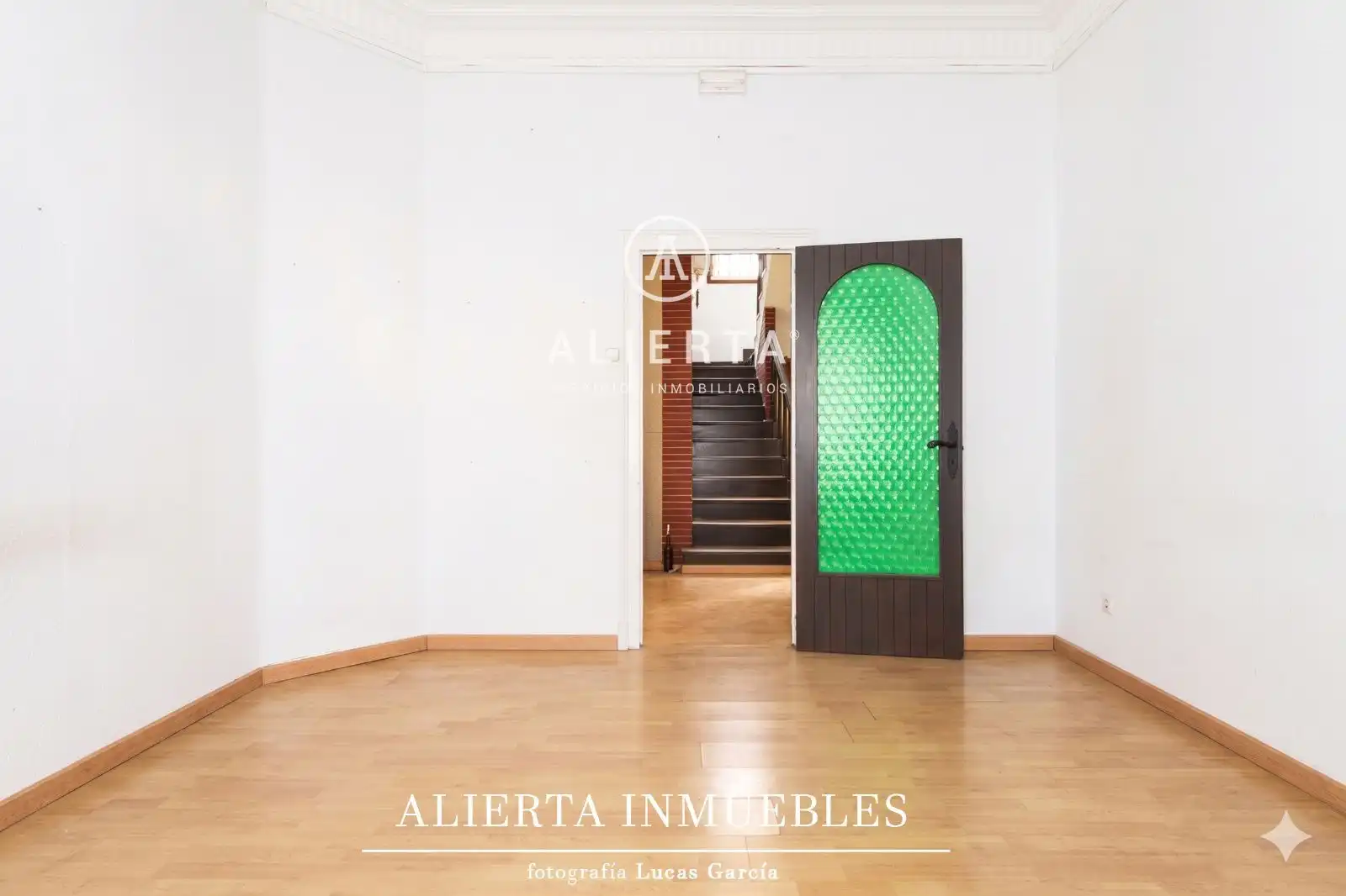 Vista exterior de Casa o chalet en venta en Zaragoza con Calefacción y Terraza