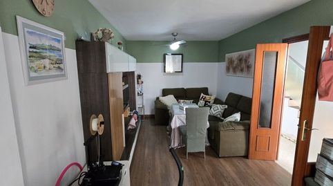 Foto 3 de Casa adosada en venta en Calle Girasol, Villamartín, Cádiz