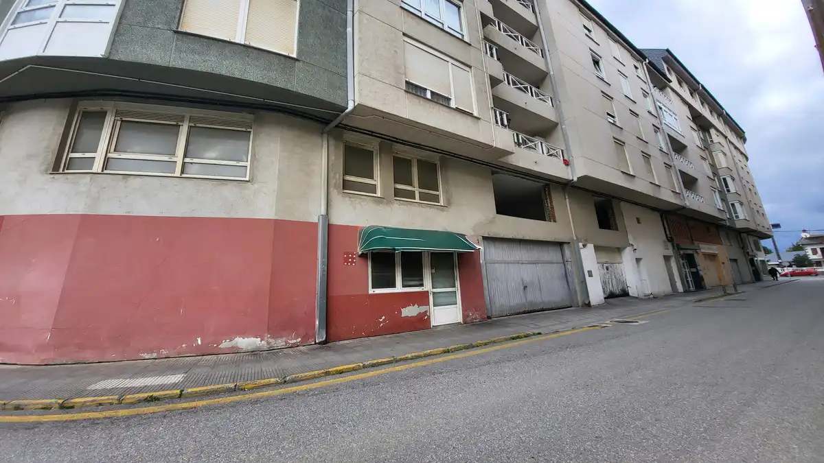Parkplatz von Wohnung zum Verkauf in Viveiro