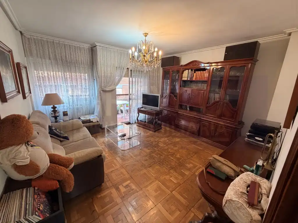 Appartement avec ascenseur à vendre à Calle Marques De La Ensenada