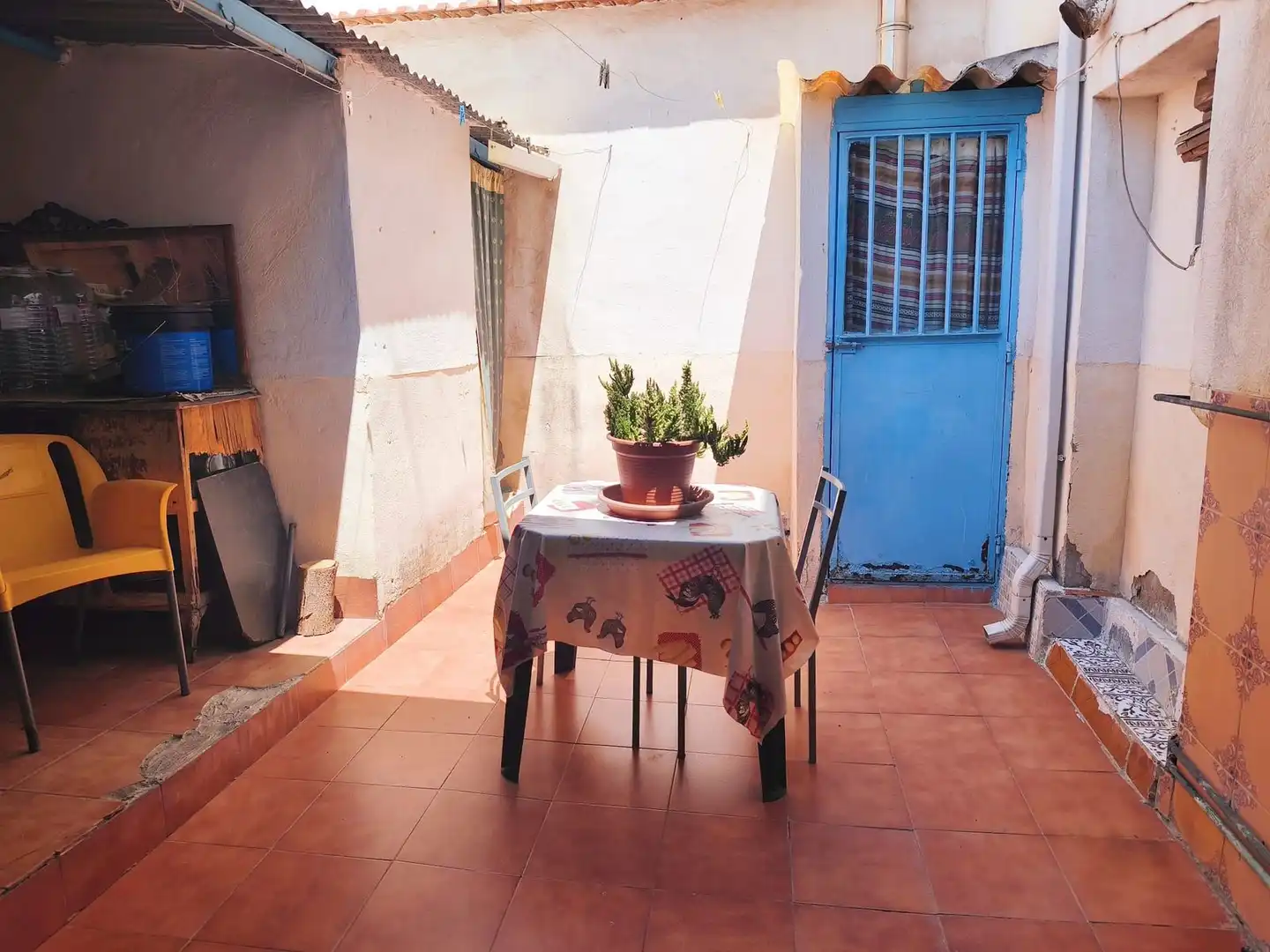 Detached homes for sale in El Poblado - Abulagar