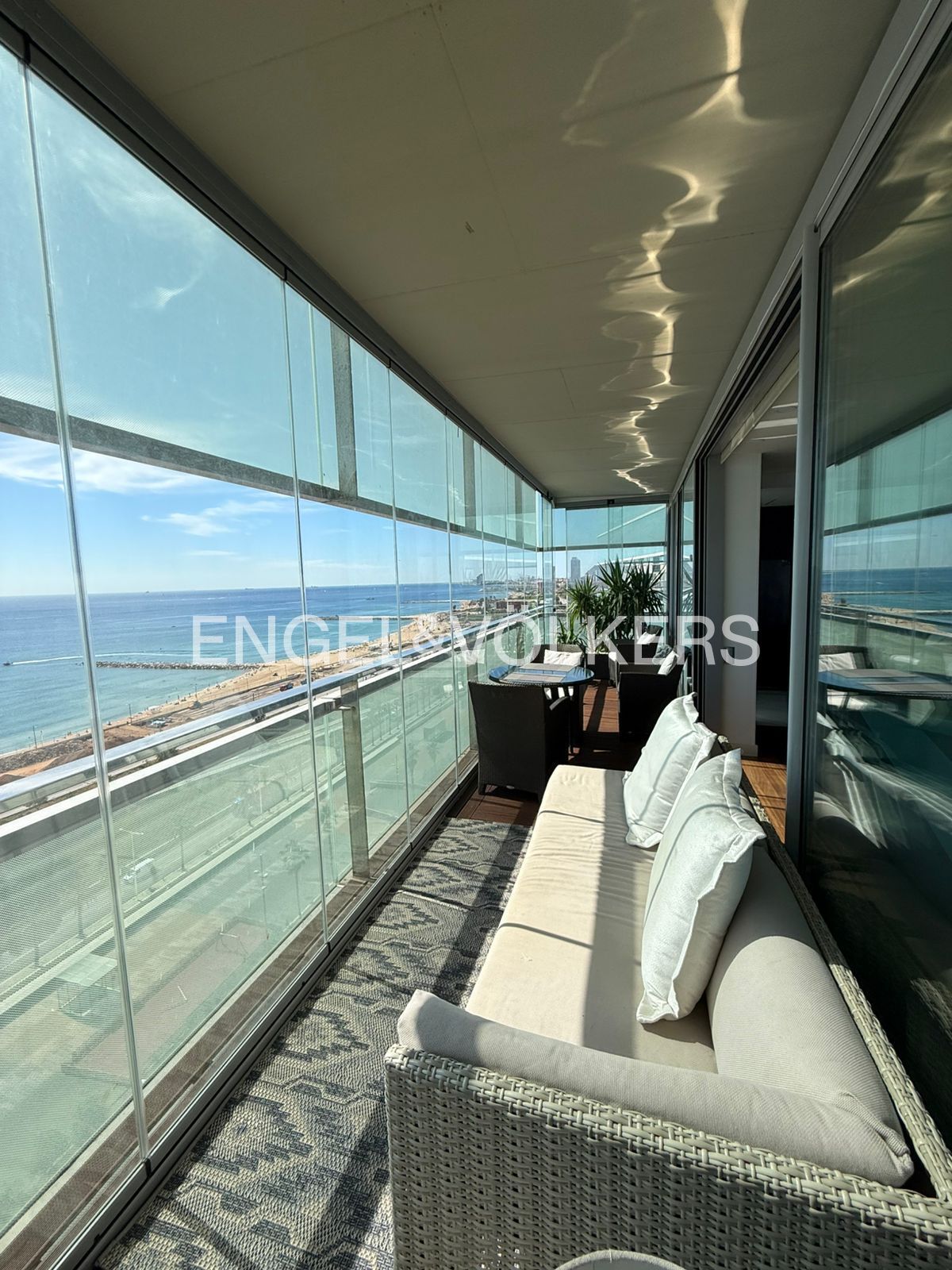 Terrassa de Apartament de lloguer en  Barcelona Capital amb Aire condicionat, Calefacció i Parquet