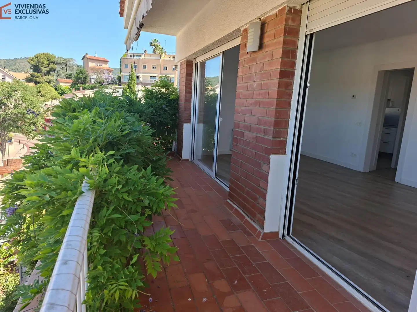 Terrassa de Casa o xalet en venda en Sant Just Desvern amb Aire condicionat, Calefacció i Jardí privat
