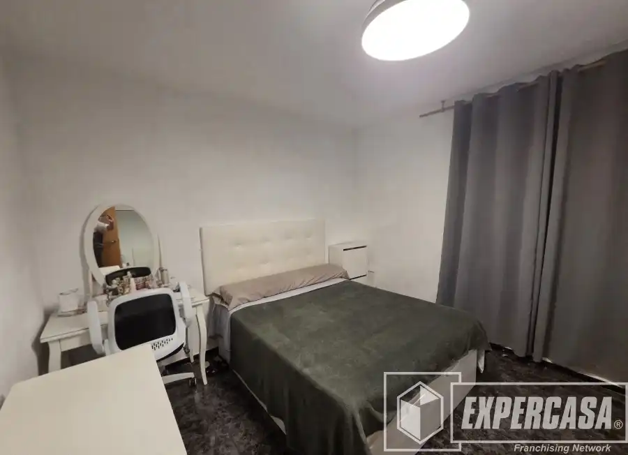 Bedroom of Flat for sale in Alfafar  with Air Conditioner