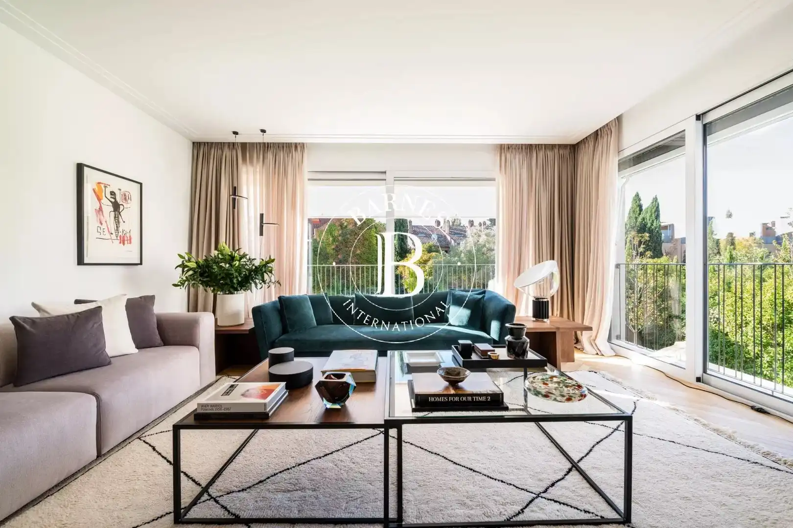 Living room of Flat for rent in Madrid  with Air Conditioner, Terrace and Furnished