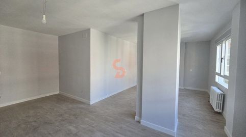 Foto 2 de Piso de alquiler en Bailén, Caño Argales, Valladolid Capital