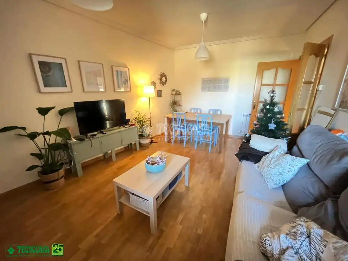 Sala de estar de Piso en venta en Miguelturra con Aire acondicionado, Terraza y Balcón