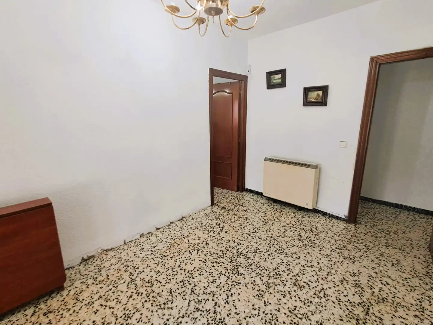 Piso en venta en Madrid con Calefacción, Terraza y Alarma