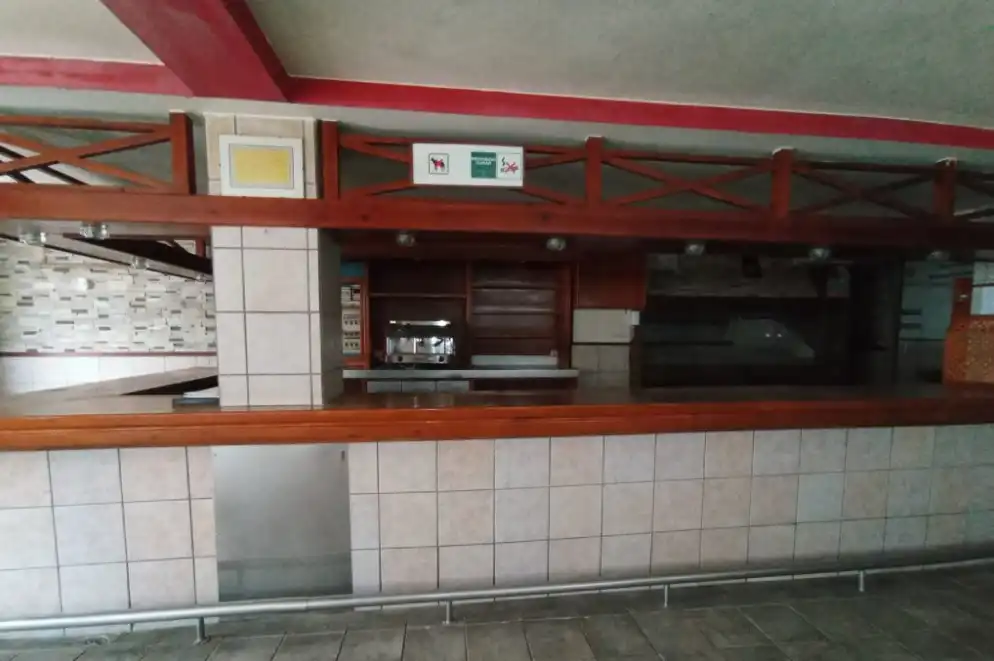 Locale commerciale in vendita a C/ Nicanor Piñole, imagen 6