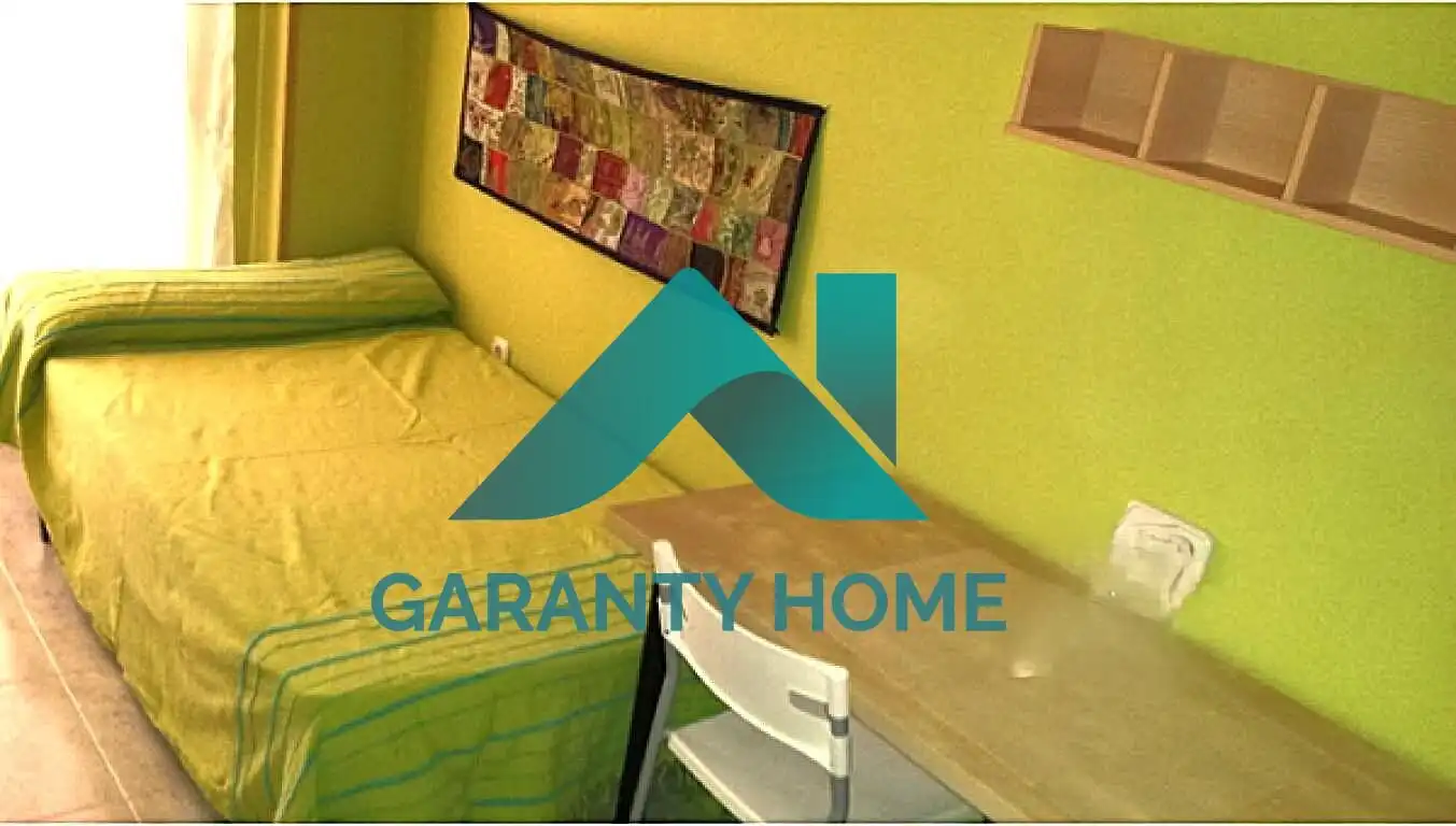 Habitación de Apartamento en venta en Cáceres con Aire acondicionado y Amueblado