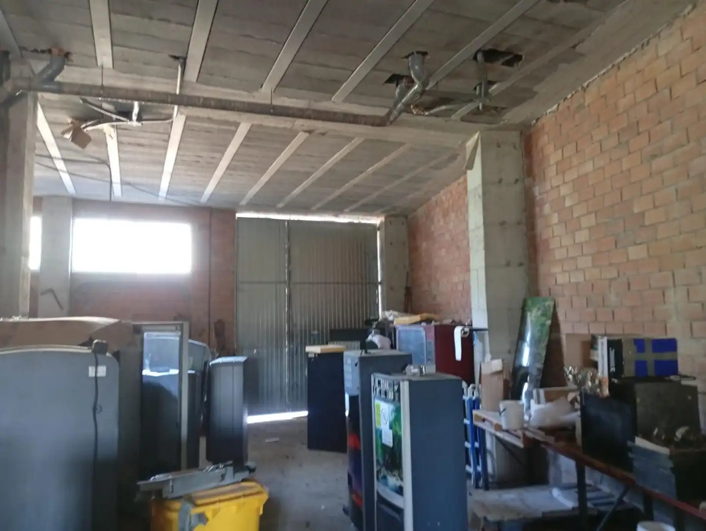 Commercial properties for sale in CINE (DO), 29, Vila de Cruces