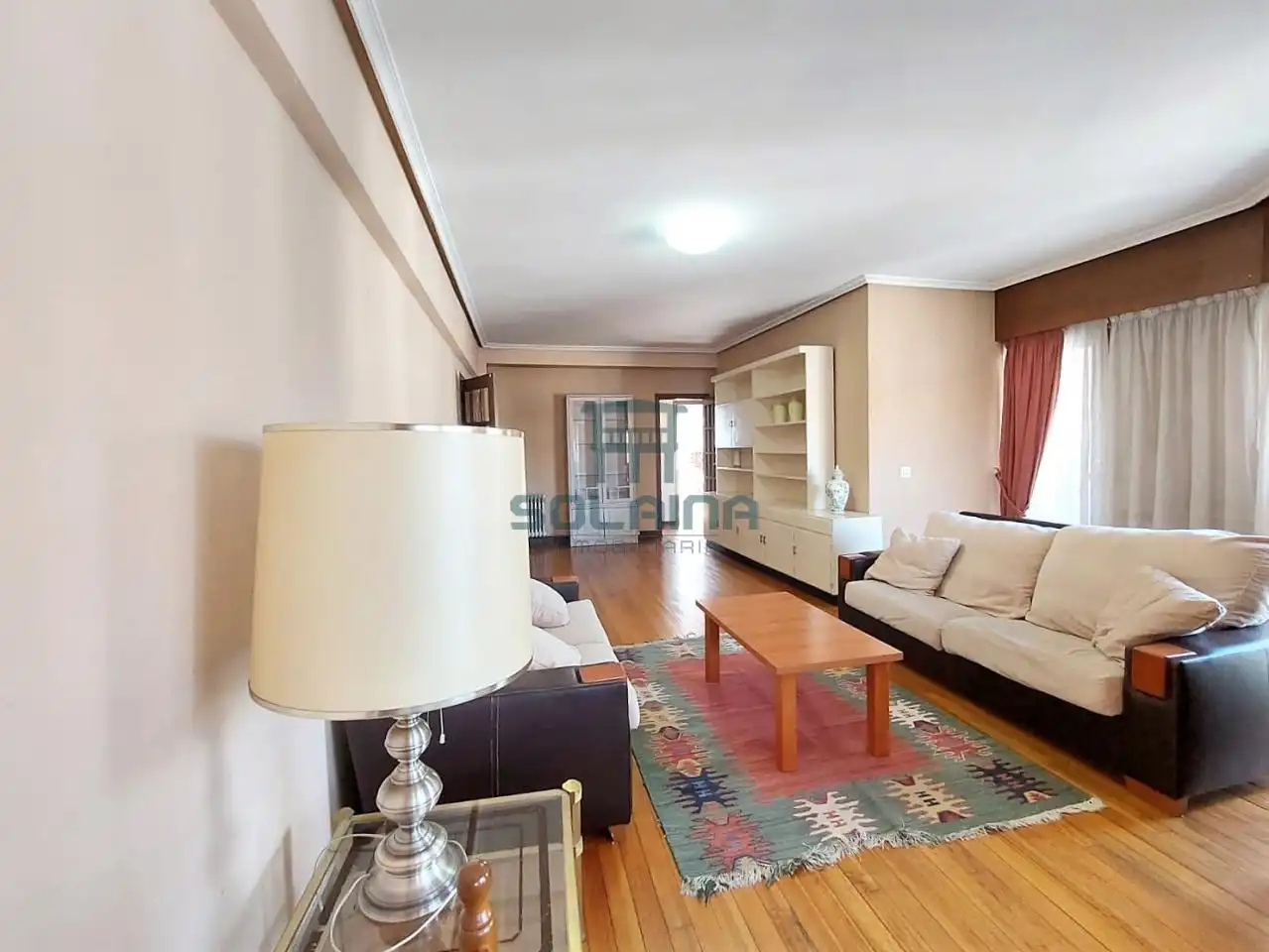 Sala de estar de Piso en venta en Ourense Capital  con Calefacción, Parquet y Balcón