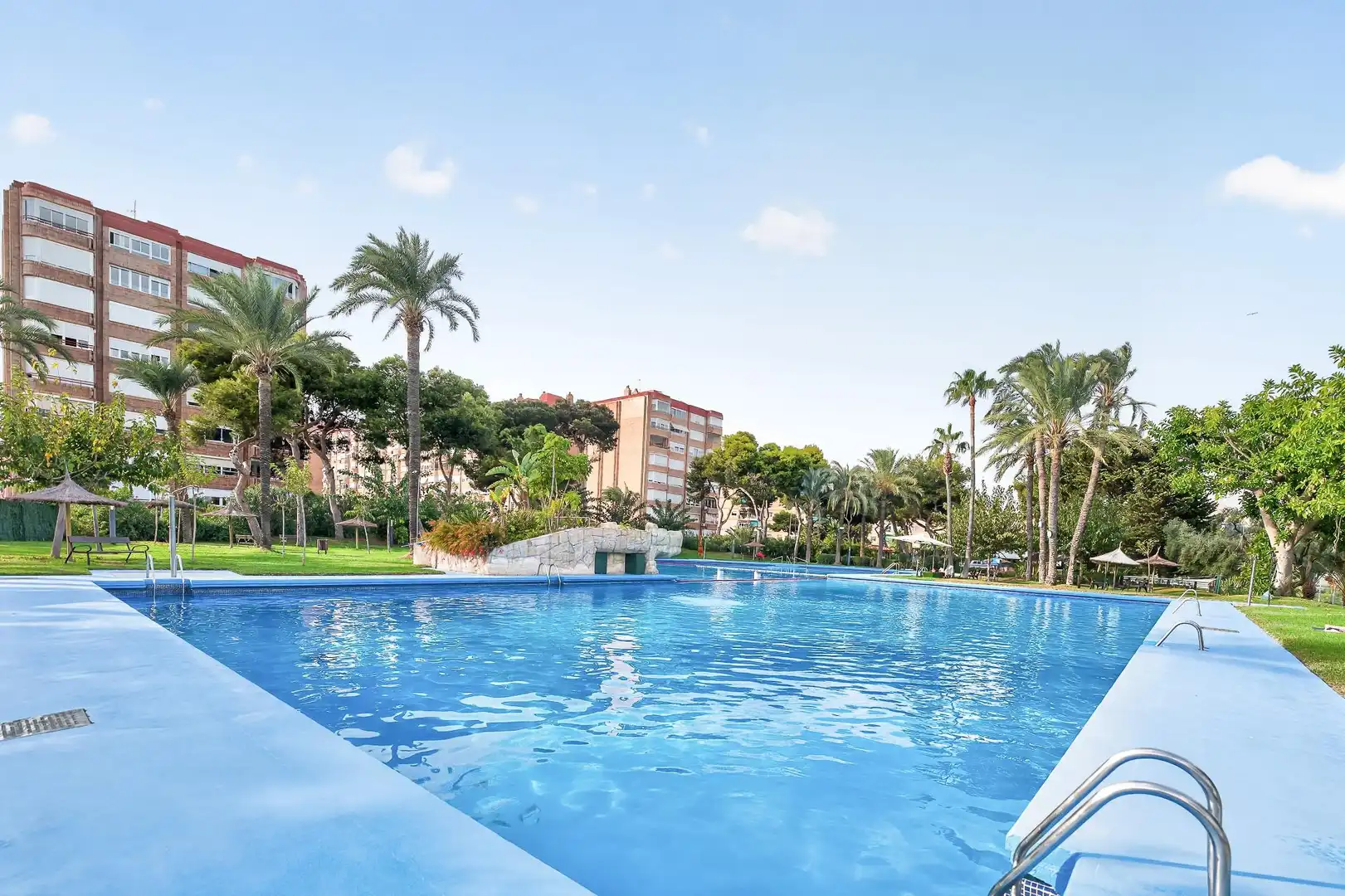 Flat with lift for sale in Calle VICTORIA KENT, imagen 2