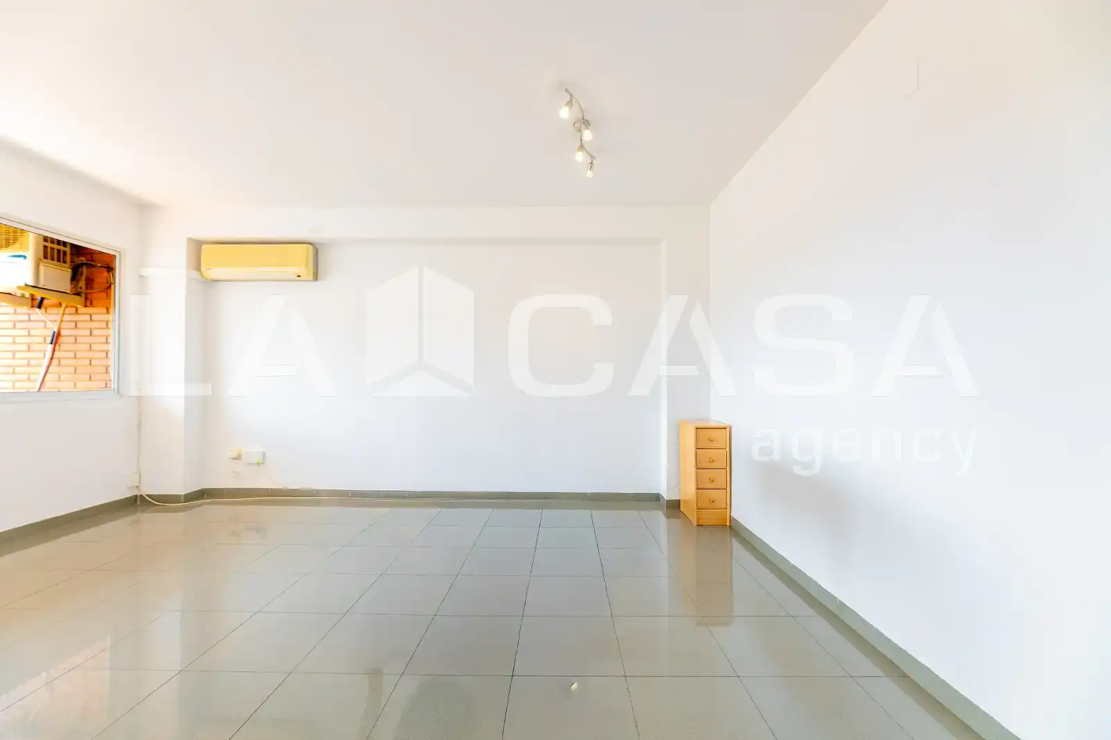 Piso con terraza en venta en Carrer de Sèneca, imagen 6