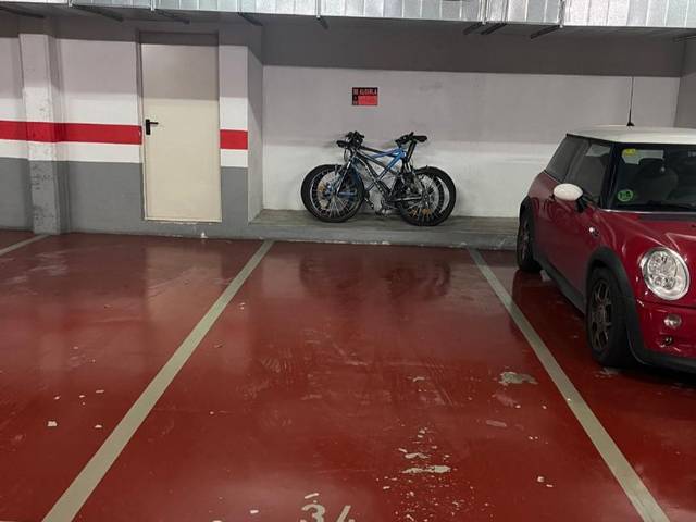 Garaje en Alquiler en Carrer del General Weyler, 248 en Progrés - Pep Ventura