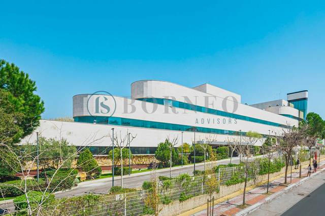 Oficina en Alquiler en Ciudad Universitaria