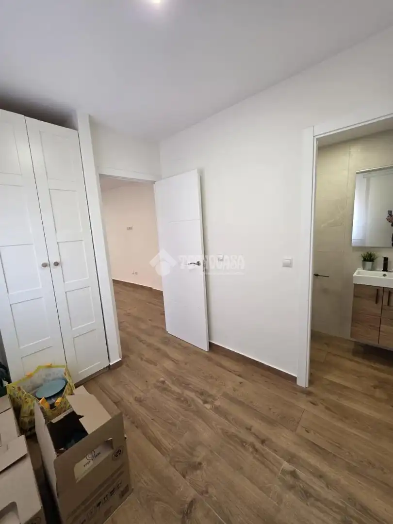 Dormitori de Estudi en venda en Madrid