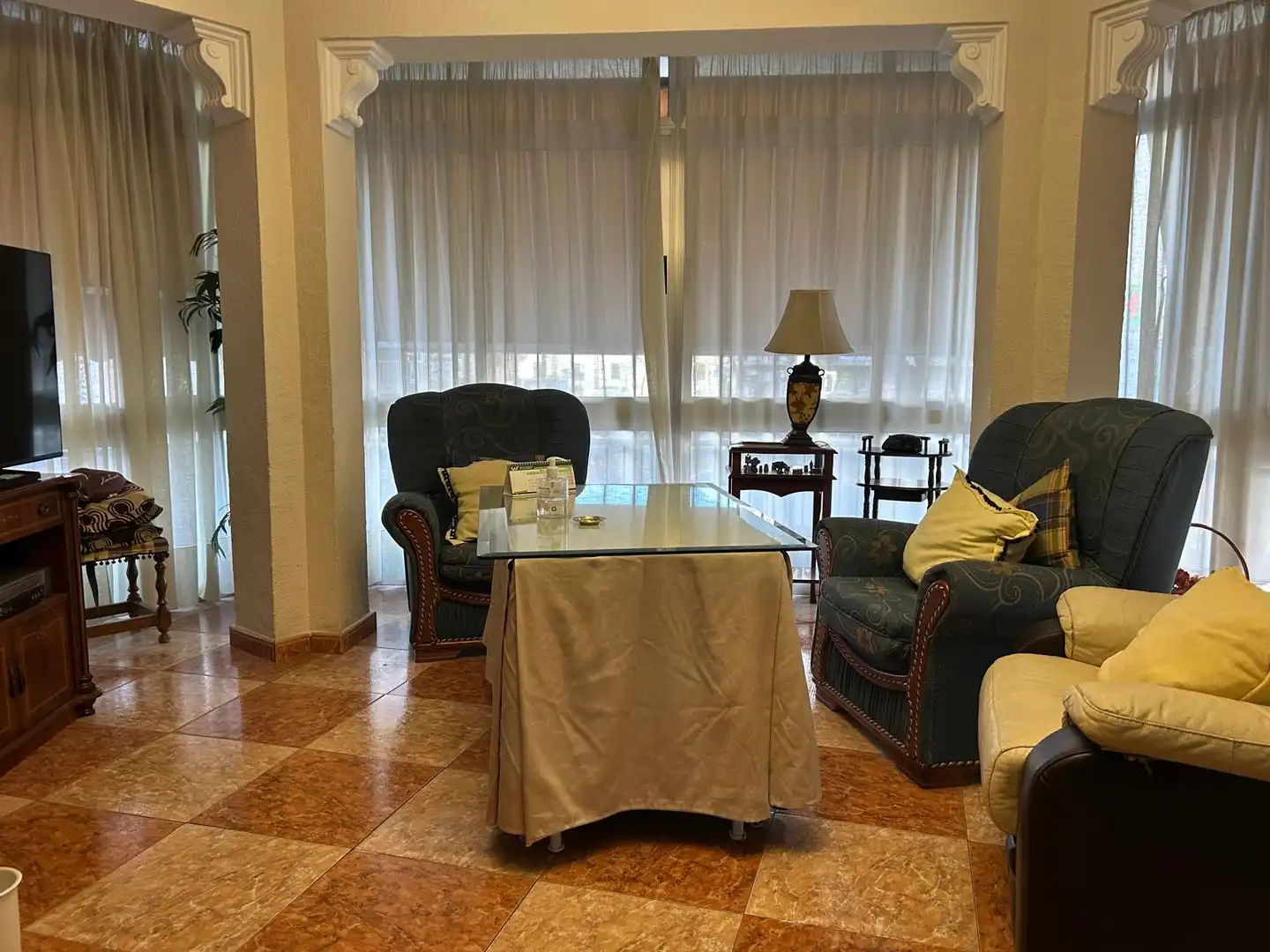 Sala d'estar de Pis en venda en Córdoba amb Aire condicionat i Terrassa