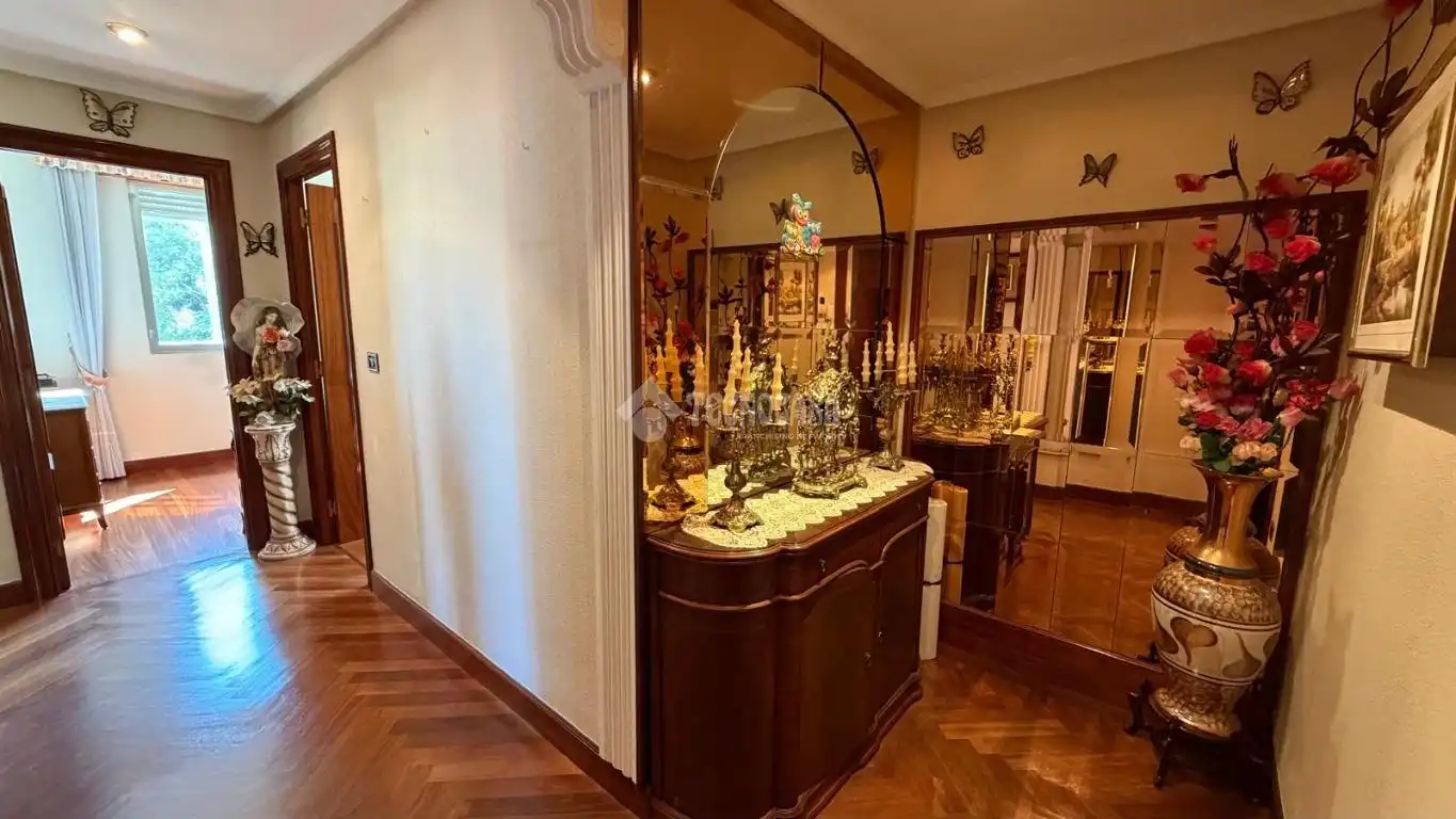 Piso en venta en Bilbao  con Calefacción y Amueblado