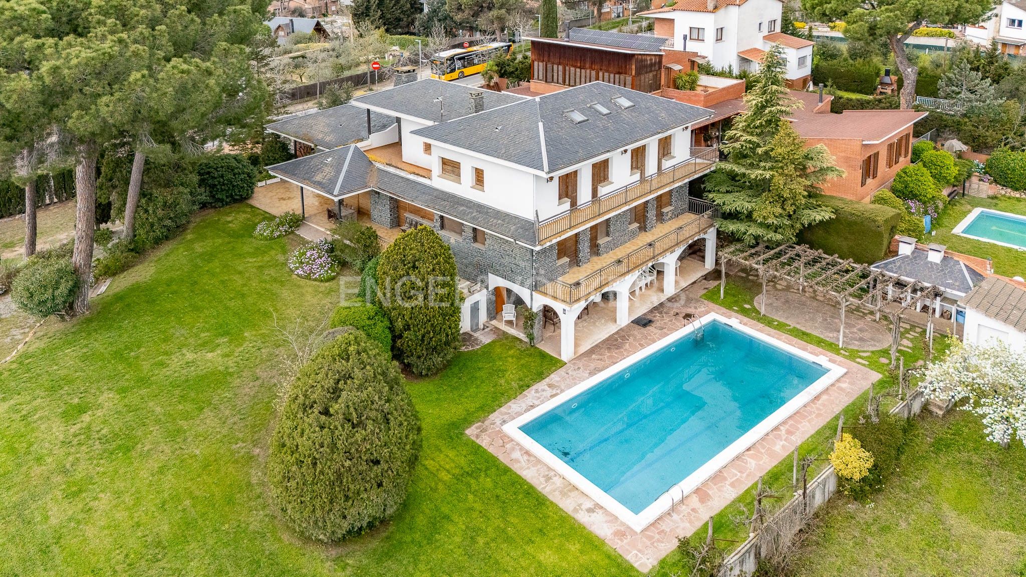 Exterior view of House or chalet for sale in Lliçà d'Amunt  with Air Conditioner, Heating and Private garden