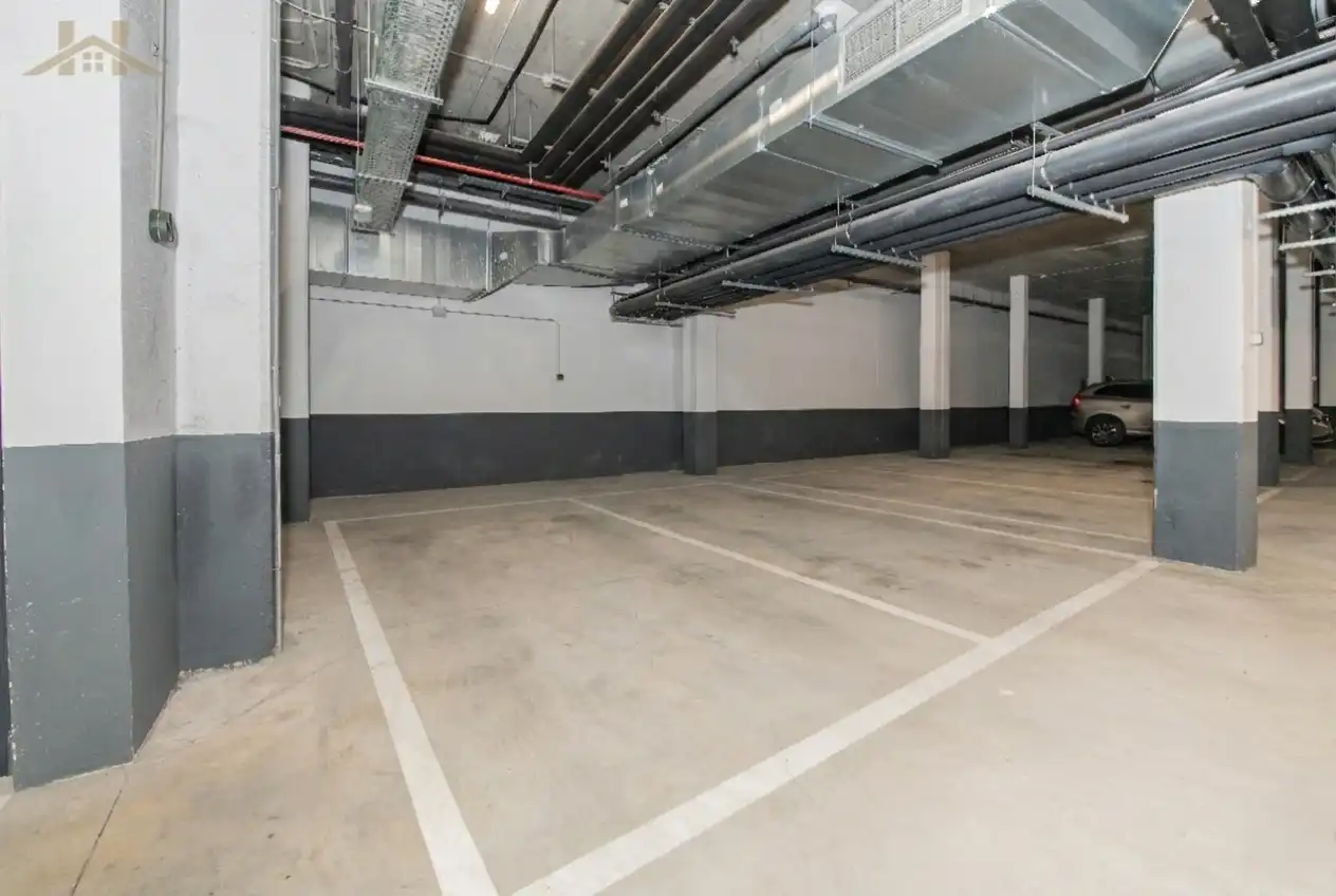 Parking de Piso en venta en Tres Cantos con Aire acondicionado, Calefacción y Terraza