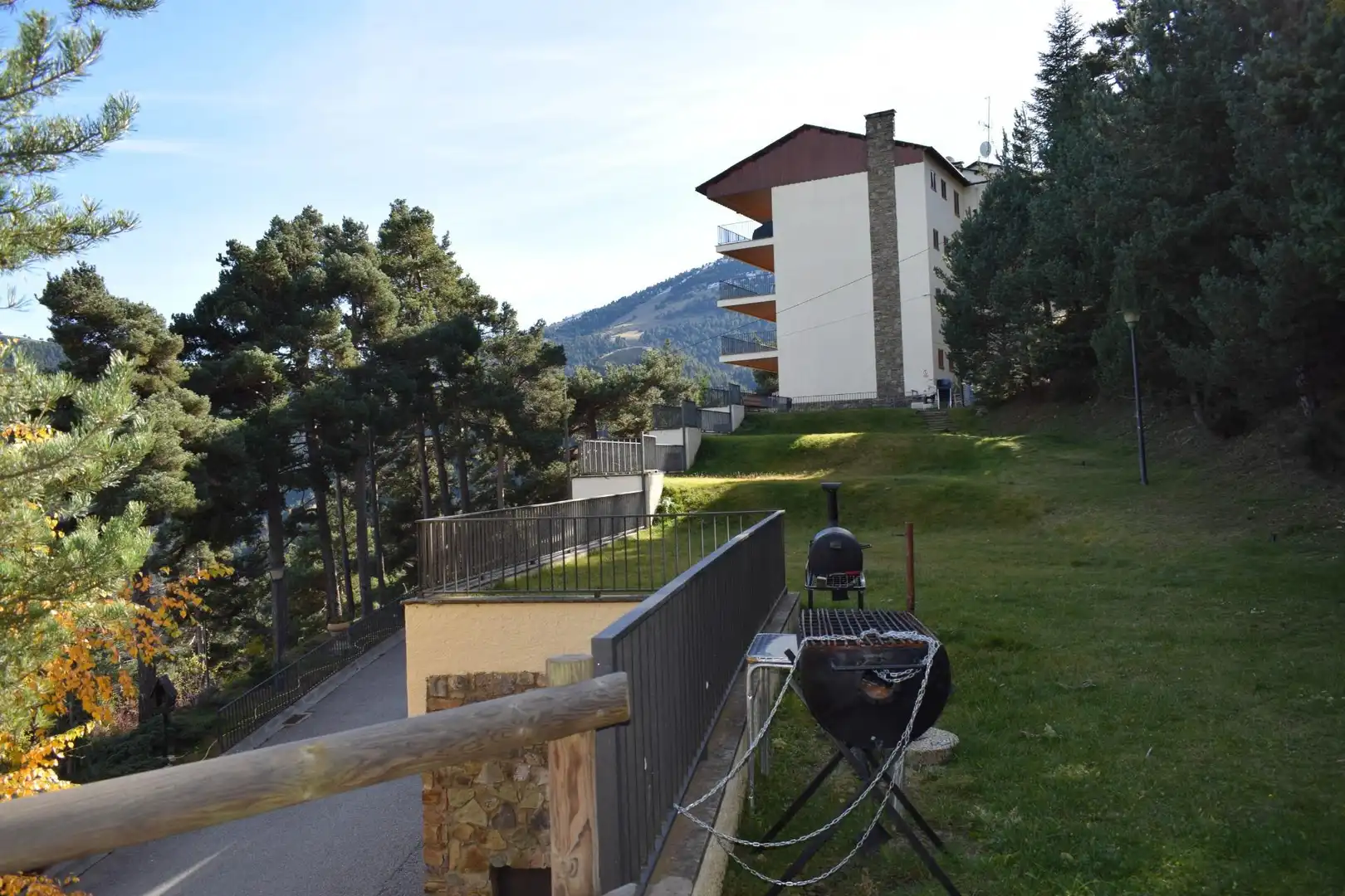 Parking de Apartamento en venta en Alp con Aire acondicionado, Calefacción y Terraza