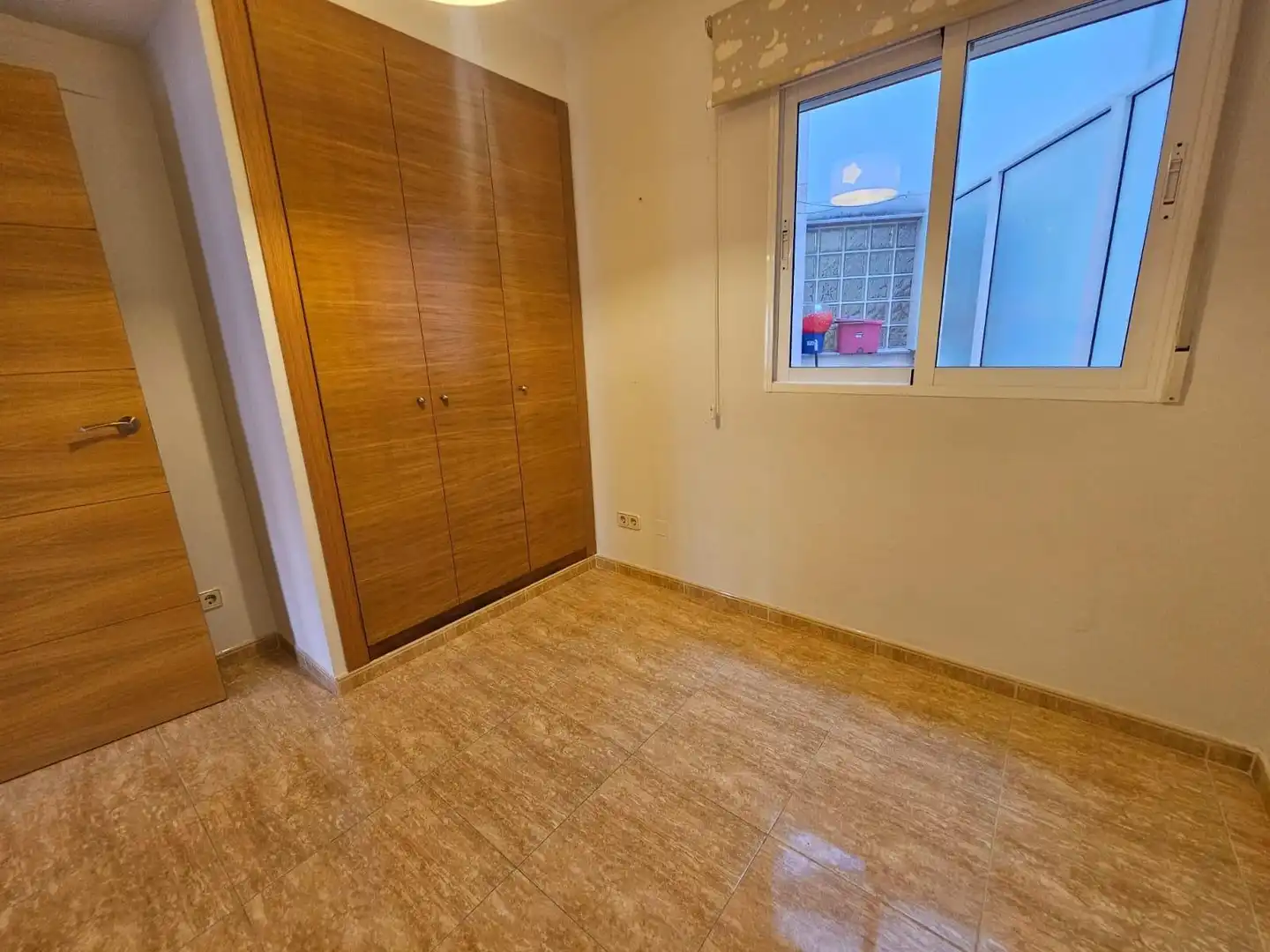 Bedroom of Flat for sale in Simat de la Valldigna  with Air Conditioner, Private garden and Balcony