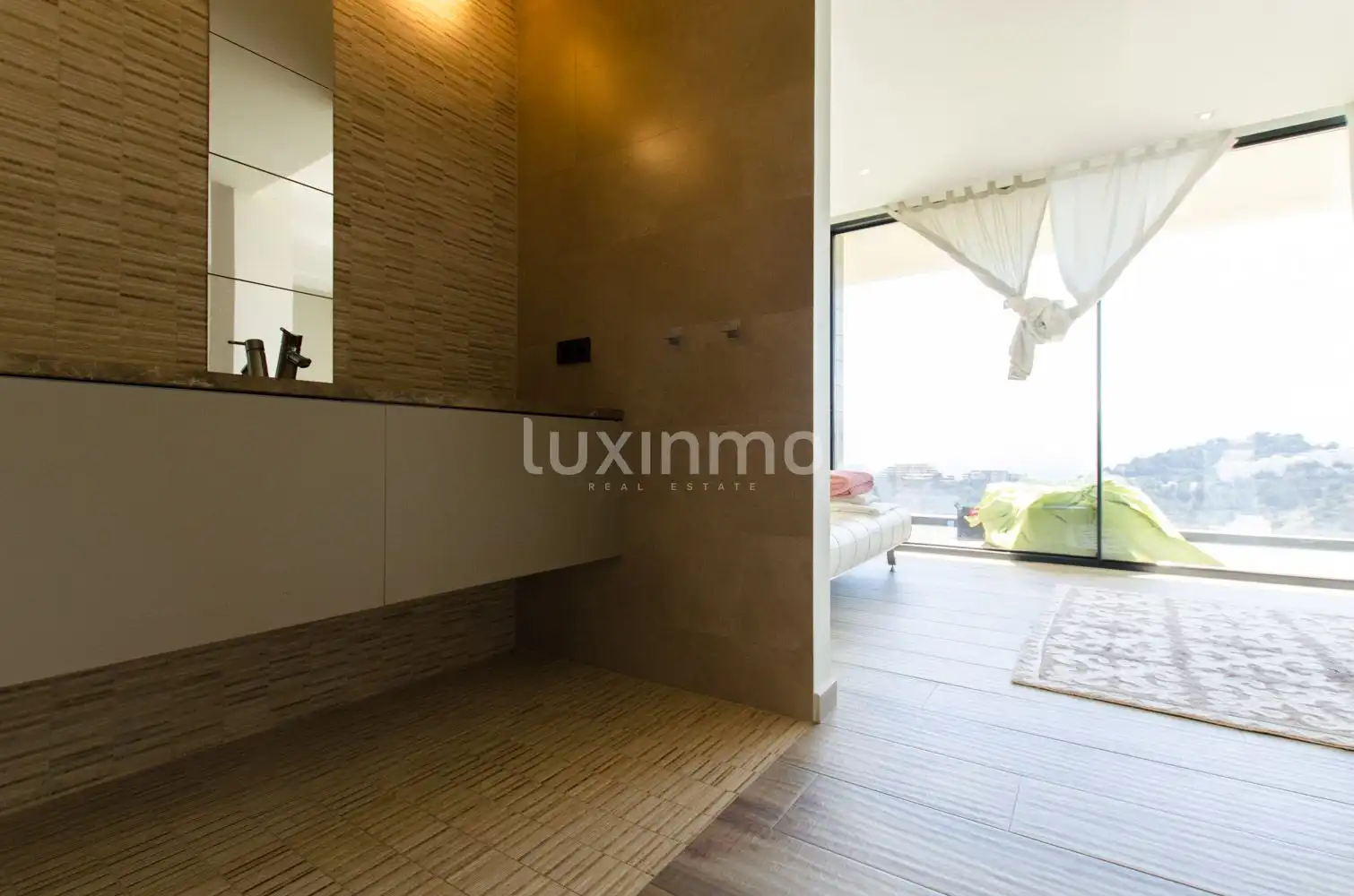 Badezimmer von Haus oder Chalet zum Verkauf in Altea mit Klimaanlage, Heizung und Privatgarten