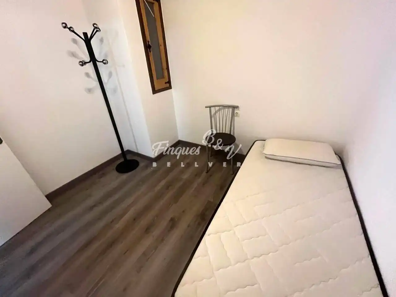 Schlafzimmer von Wohnungen zur Miete in Bellver de Cerdanya mit Heizung, Parkett und Terrasse