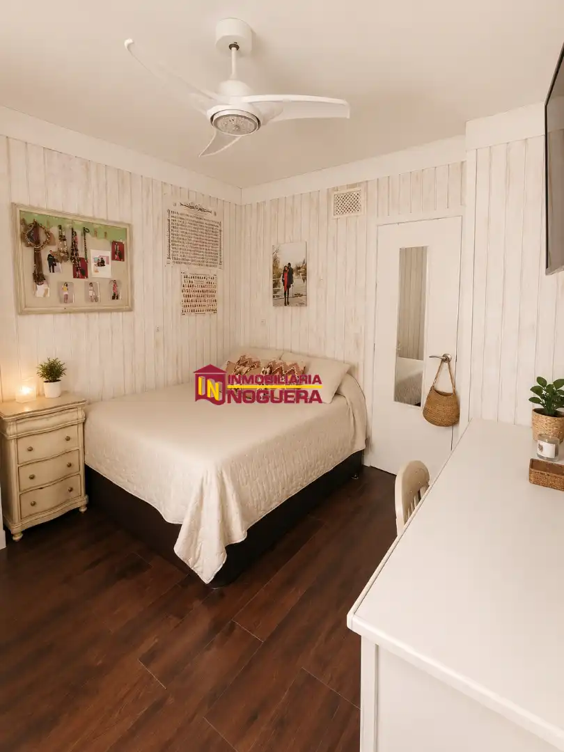 Habitación de Ático en venta en Écija con Terraza y Balcón