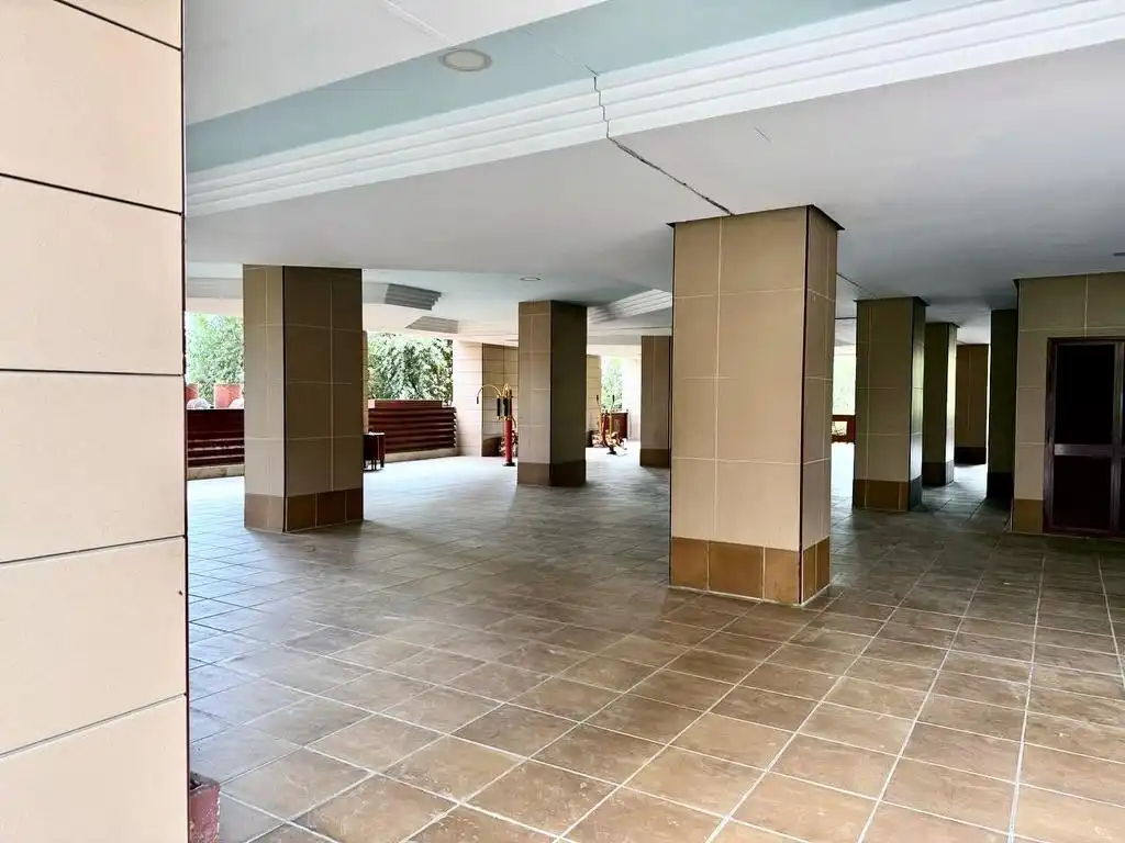 Garage for sale in Sevilla