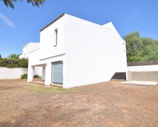 Vista exterior de Casa o xalet de lloguer en Calafell amb Terrassa i Balcó