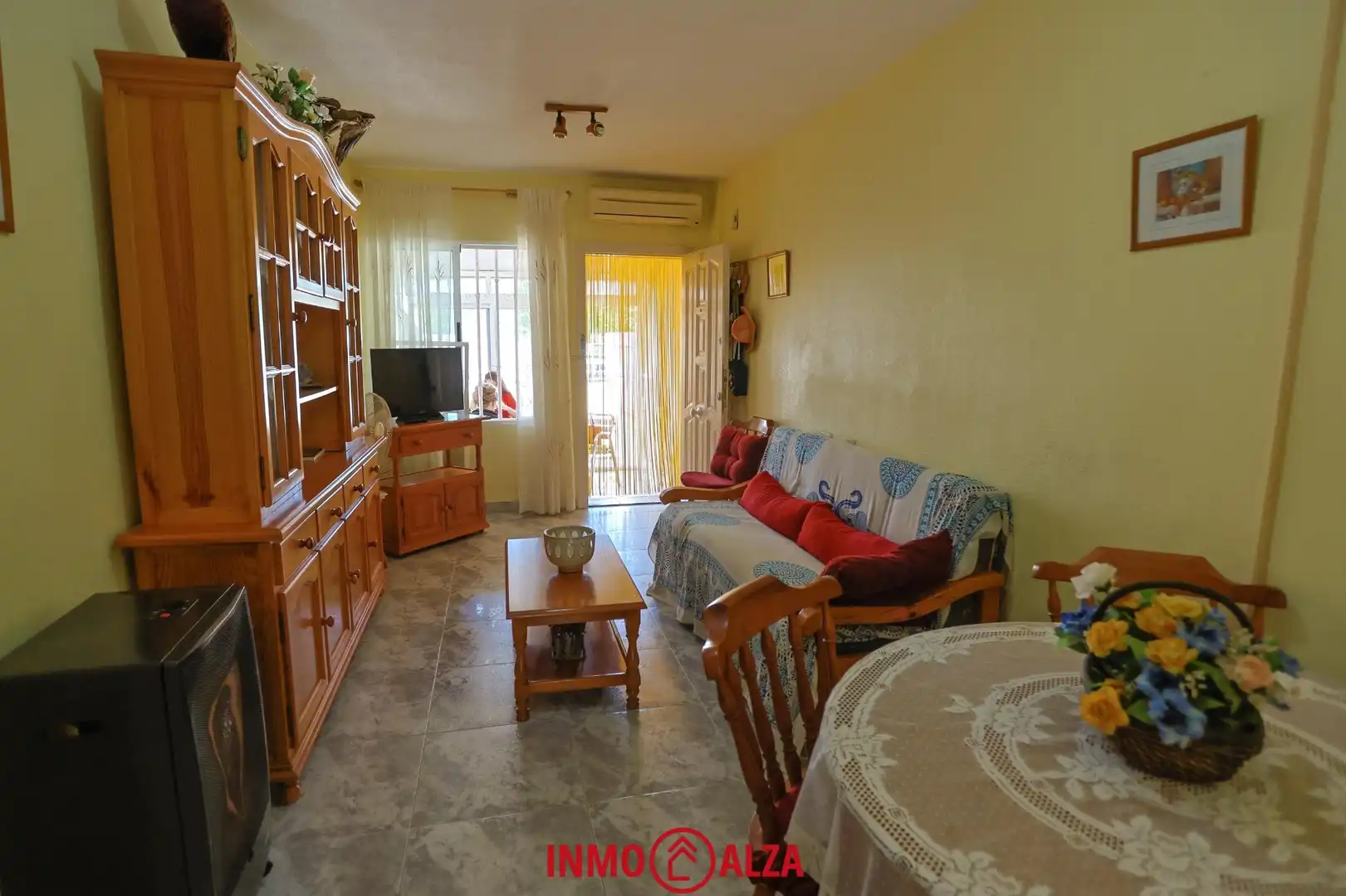 Wohnzimmer von Einfamilien-Reihenhaus zum Verkauf in Los Alcázares mit Privatgarten, Terrasse und Abstellraum