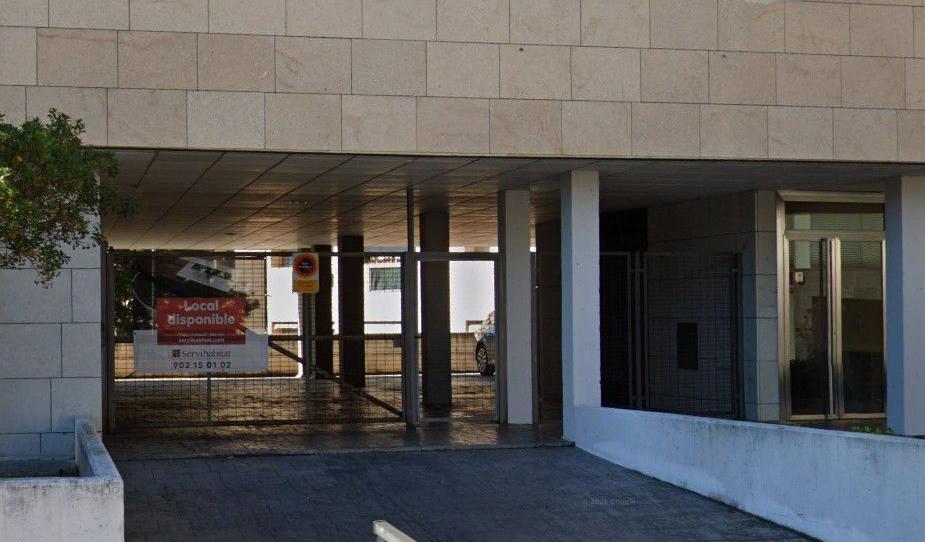 Photo 1 of Garage to rent in Miralvalle - Av. Virgen del Puerto - La Data, Cáceres