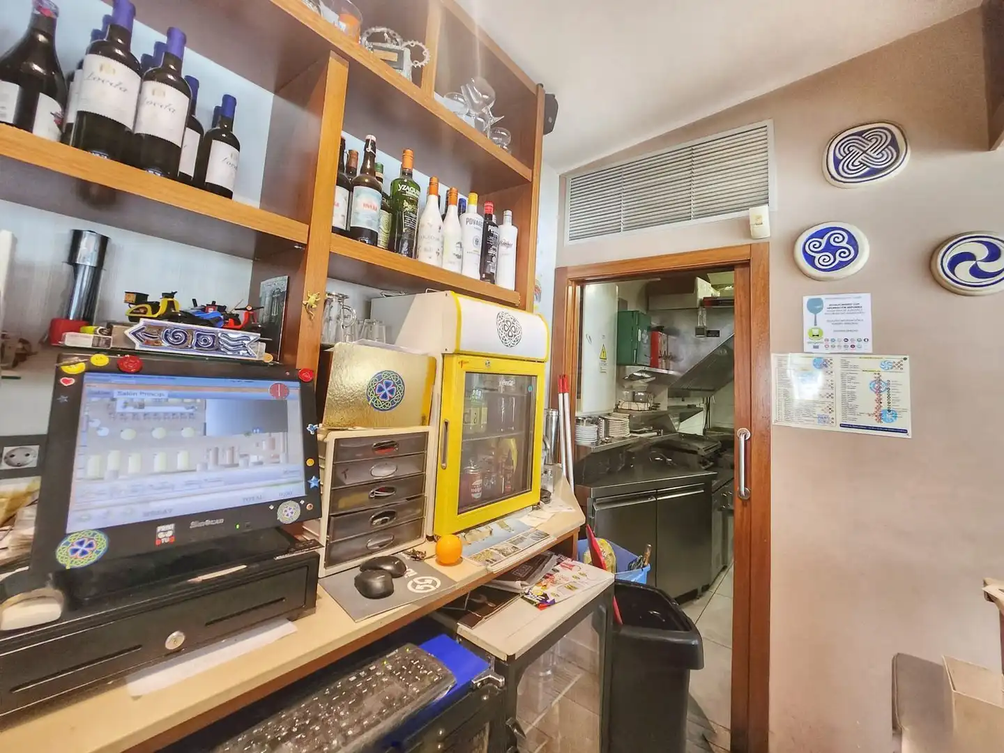 Kitchen of Commercial properties for sale in Pontevedra Capital   with Air Conditioner